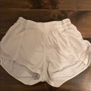 White lulu lemon hotty hot shorts size 4